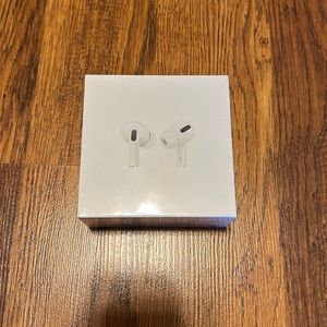 🌟NEW AirPods Pro🌟